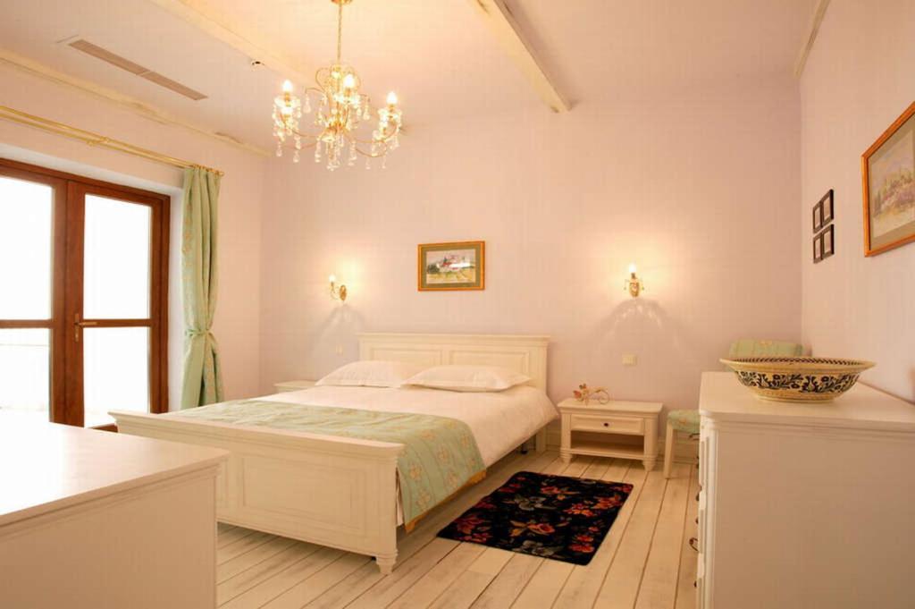 Arcadia Hotel - Marina Regia Residence 마마이아 외부 사진